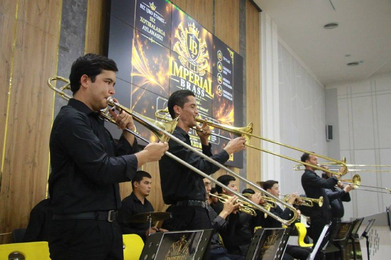 “Imperial Brass” ijodiy jamoasi maktabimiz mehmoni