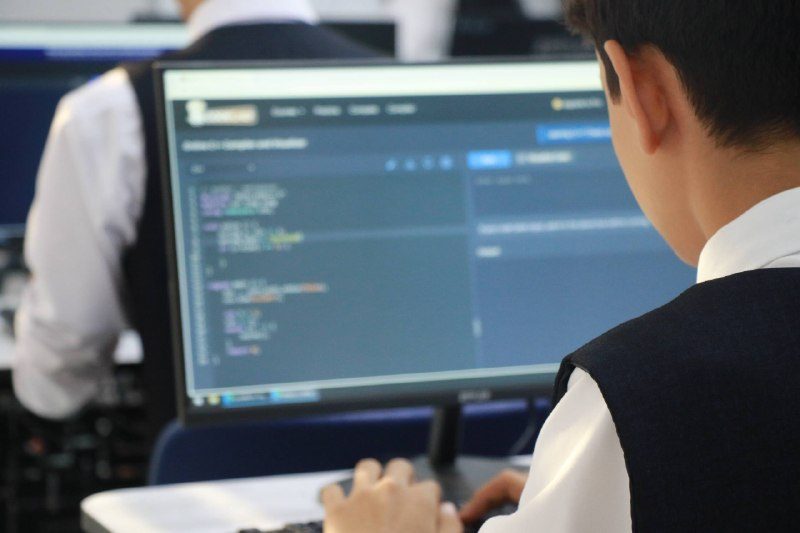 Informatika fanidan maktab olimpiadasi