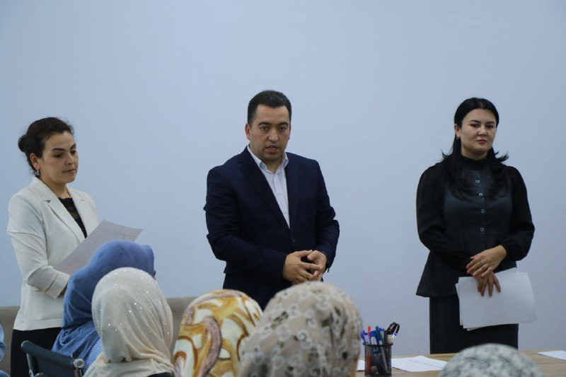 Meeting with the parents of grade 11 students