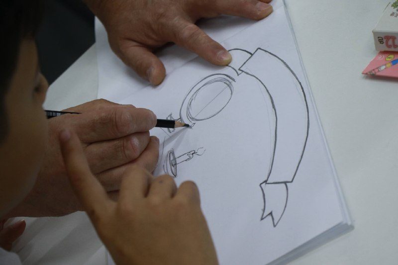 “Honouring my teacher” drawing contest