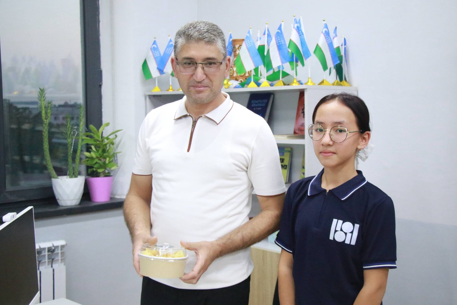 Teachers' Day sweets were presented